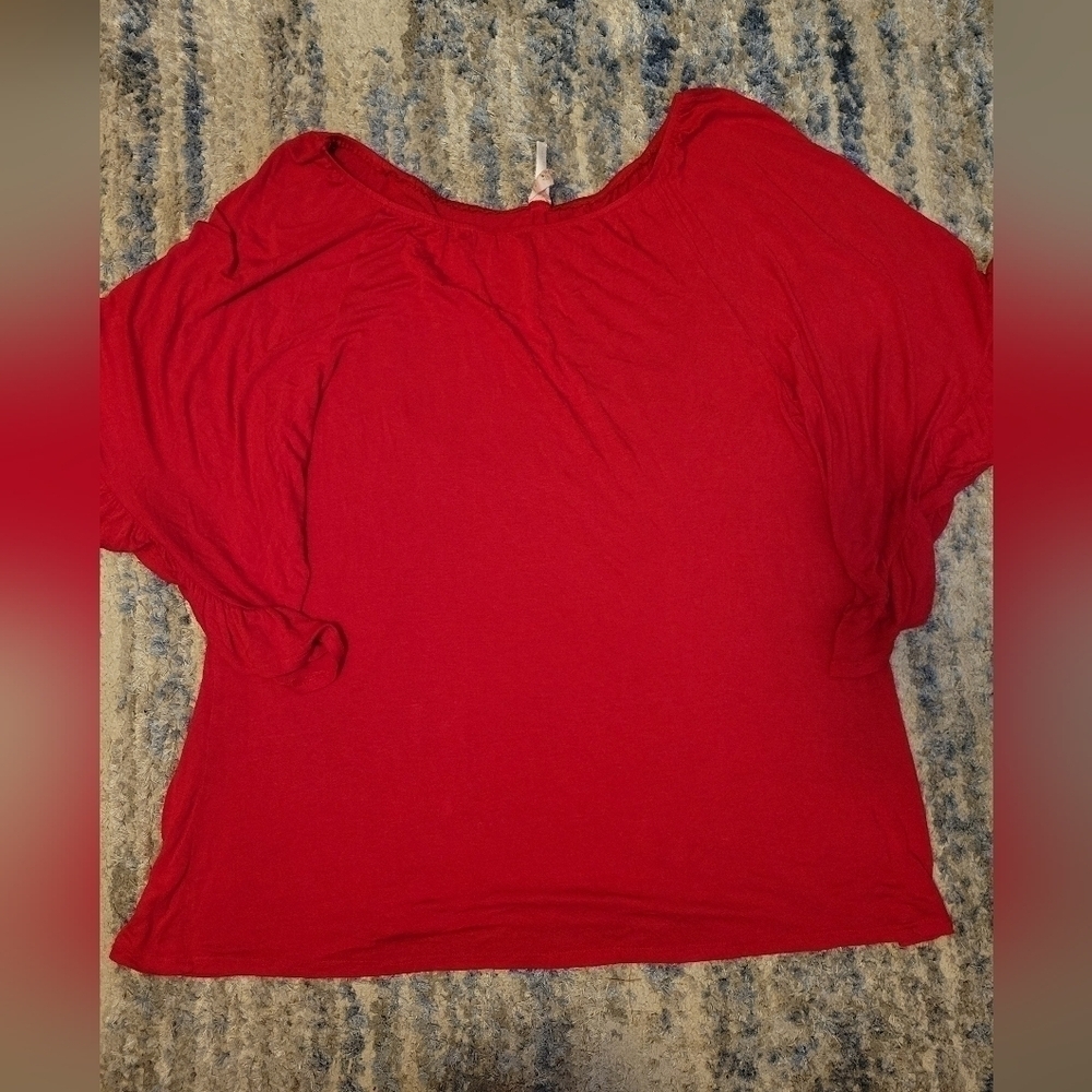 The Hanger size 1X tunic dark pink